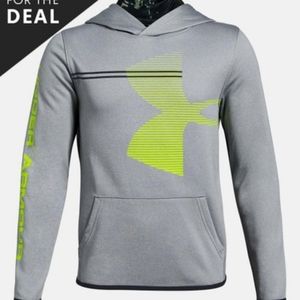 ✨Under Armour hoodie size (XL)✨